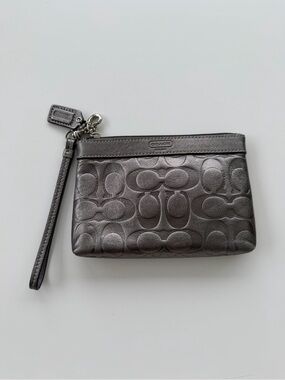 Coach Metallic Pewter Leather Wristlet Very Good Condition (see notes)